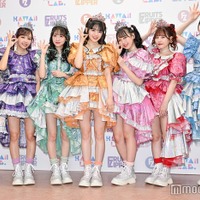 FRUITS ZIPPER（C）モデルプレス