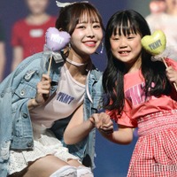 仲川瑠夏、佐藤七瀬(C)モデルプレス