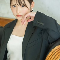 鈴木咲(C)モデルプレス
