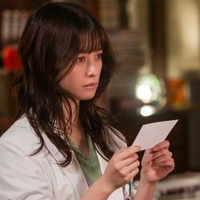 橋本環奈「天久鷹央の推理カルテ」第4話(C)テレビ朝日