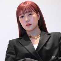 ロングヘアのえなぴ(C)モデルプレス