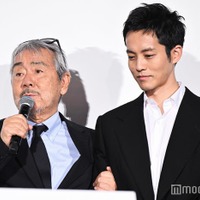 寺尾聰、松坂桃李(C)モデルプレス