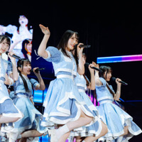 日向坂46の5期生が初のパフォーマンス！個性あふれる特技＆フレッシュな魅力で会場を揺らす
