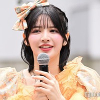 イベントに出席した鎮西寿々歌(C)モデルプレス