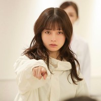 橋本環奈「天久鷹央の推理カルテ」第7話(C)テレビ朝日
