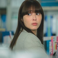 広瀬アリス「なんで私が神説教」第9話(C)日本テレビ