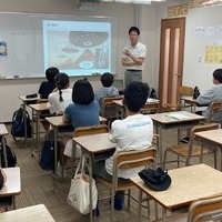 塾業界×海外勤務を叶える「学研スタディエ」…地域密着型の塾を目指す若手社員の奮闘