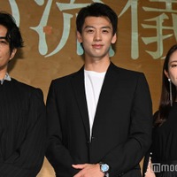 「看守の流儀」キャスト囲み会見に出席した北村一輝、竹内涼真、木村文乃(C)モデルプレス