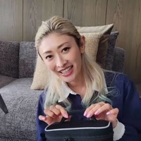 山田優「すごく使いやすくてお気に入り」メイクポーチを紹介「置いていても可愛い」