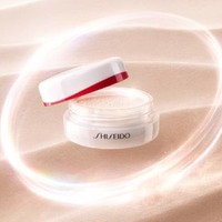 SHISEIDO、人気のファンデーションシリーズから”美容液パウダー”登場