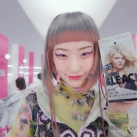 詩羽/新WEB CM「もっと自由に、なりたい私へ篇」より(提供写真)
