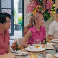 久次米一輝、両親『バチェラー・ジャパン』シーズン6エピソード7(C)2025 Warner Bros. International Television Production Limited. All Rights Reserved