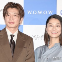 完成報告会に出席した田中圭、小池栄子(C)モデルプレス