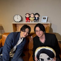 菊池風磨、大森元貴(C)2025 映画「#真相をお話しします」製作委員会