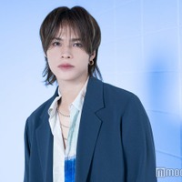 モデルプレスのインタビューに応じた上田竜也(C)モデルプレス