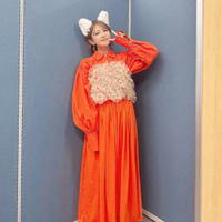 矢口真里、頭の猫耳がチャーミングな衣装SHOTに「可愛すぎます」「凄くお似合いです」の声