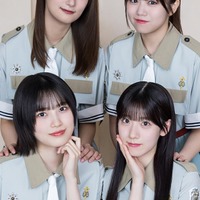 モデルプレスのインタビューに応じた（後列左から）井上梨名、武元唯衣（前列左から）的野美青、石森璃花（C）モデルプレス