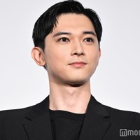 吉沢亮(C)モデルプレス