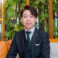 山崎隼人氏「バルセロナグループ」(C)モデルプレス