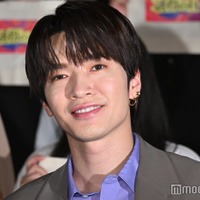 斎藤工によって健康を維持している深澤辰哉(C)モデルプレス