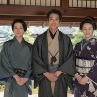 板垣李光人、堤真一、北川景子(C)NHK