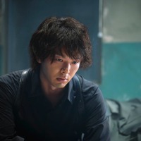 中村倫也「DOPE 麻薬取締部特捜課」第2話(C)TBS