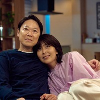 阿部サダヲ、松たか子「しあわせな結婚」第1話(C)テレビ朝日