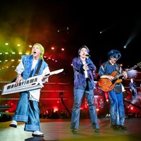 【WOWOW】8月:「Mrs. GREEN APPLE ゼンジン未到とヴェルトラウム~銘銘編~」/撮影:田中聖太郎写真事務所 (提供写真)