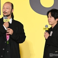 映画「8番出口」88m無限ループカーペットアライバルに出席した河内大和、二宮和也(C)モデルプレス