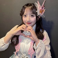 “握手会にオタク1人”話題のSKE48相川暖花、水着姿のずぶ濡れショット披露「体張ってる」「濡れても可愛い」の声