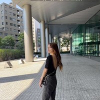 「背中綺麗!!」後藤真希、バックスタイルが大胆なTシャツコーデに絶賛の声「ドキッとしちゃう」