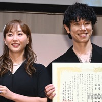 初の「ベストパートナー部門」に輝いた藤本美貴、庄司智春（C）モデルプレス
