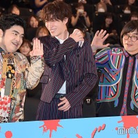 主題歌「SERIOUS」を踊る加藤諒と松原タニシ、嬉しそうな渡辺翔太（C）モデルプレス