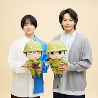 板垣李光人、中村倫也（C）武⽥⼀義・⽩泉社／2025「ペリリュー −楽園のゲルニカ−」製作委員会