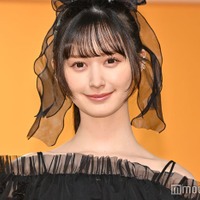 黒髪の山本望叶(C)モデルプレス