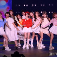 (左から)飛鳥、川村エミコ、あすか、いちか、まりぃ、天海りこ、ゆうめろ、ななにー、今井アンジェリカ、まみ(C)モデルプレス
