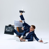 東大生に外資系コンサルが人気の理由。それは「楽して儲かる」からではなく、答えは真逆の