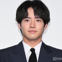 「近畿地方のある場所について」大ヒット舞台挨拶に出席した赤楚衛二（C）モデルプレス