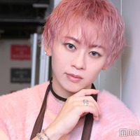 モデルプレスのインタビューに応じたシューヤ（C）モデルプレス