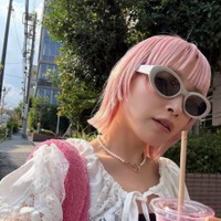 高橋愛、大胆イメチェンのピンク髪SHOTに反響「めちゃめちゃ似合ってます」「本当に可愛いです！」
