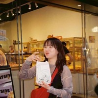 石田亜佑美、工藤遥＆竹内朱莉と香港旅行！プライベートSHOTに「どの写真も好き」「かわいすぎる！」の声