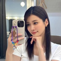 めるる、落ち着いた雰囲気の大人っぽSHOTに「あまりにも美しい」「どんどん綺麗になってますね」の声