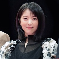 浜辺美波「もう嫌でした！」猛暑での過酷な撮影にぐったり「全力で冷やしてました」