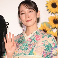 「九龍ジェネリックロマンス」初日舞台挨拶に出席した吉岡里帆(C)モデルプレス