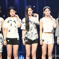 YUNAH(ユナ)、WONHEE(ウォンヒ)、MINJU(ミンジュ)、IROHA(イロハ)、MOKA(モカ)/ILLIT(C)モデルプレス (C)モデルプレス
