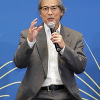 唐沢寿明(C)「コーチ」製作委員会