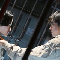 菊池風磨、櫻井翔「放送局占拠」第8話(C)日本テレビ