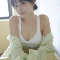 声優・田中ちえ美、美谷間チラリのアンダーウェアSHOT披露！眩しいヘルシーボディに釘付け