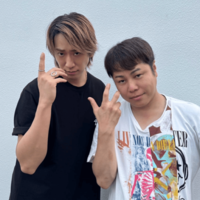 ノンスタ井上、NEWS小山慶一郎と“キメポーズ”でパシャリ！気さくな人柄に好感「本当に良い人」