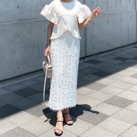 シンプルでキレイな大人の「白」着こなし。オシャレ見え、細見えを叶えるテクニックとは